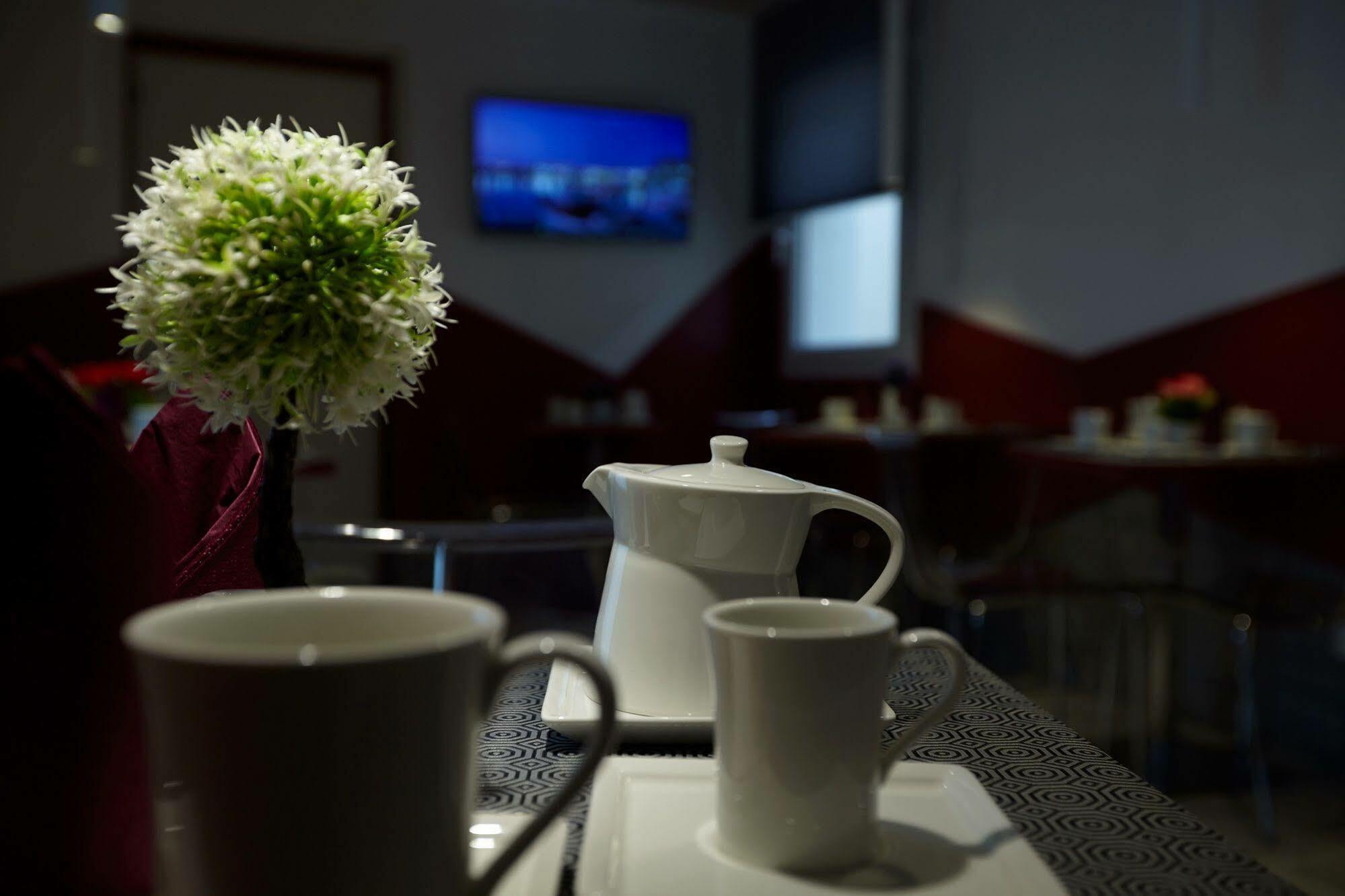 Hospitality Hotel Palermo Ngoại thất bức ảnh